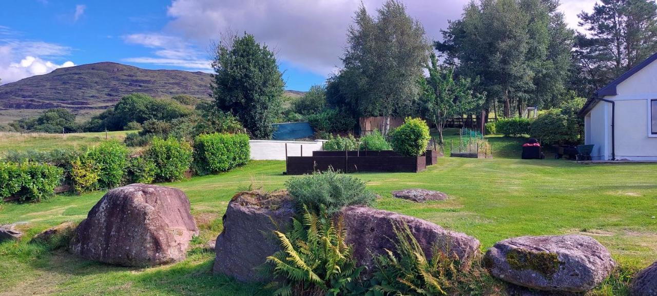 Misty Bay - Kenmare Hotel Bagian luar foto