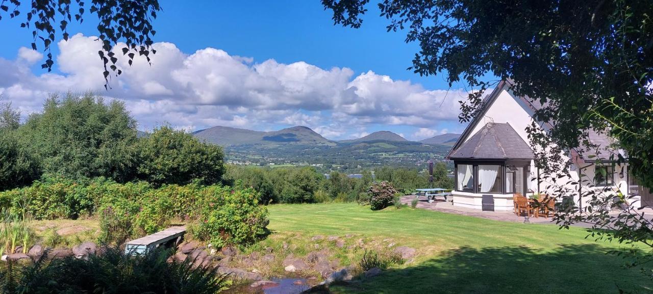 Misty Bay - Kenmare Hotel Bagian luar foto