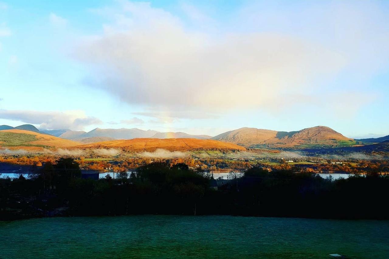 Misty Bay - Kenmare Hotel Bagian luar foto